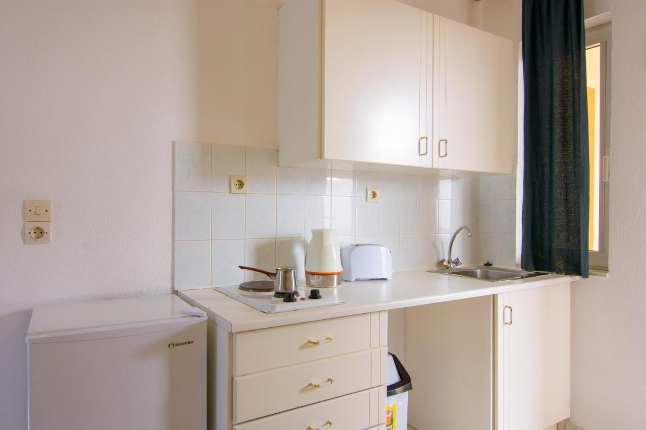 Hiona Seaside Apartman Elúnda Kültér fotó