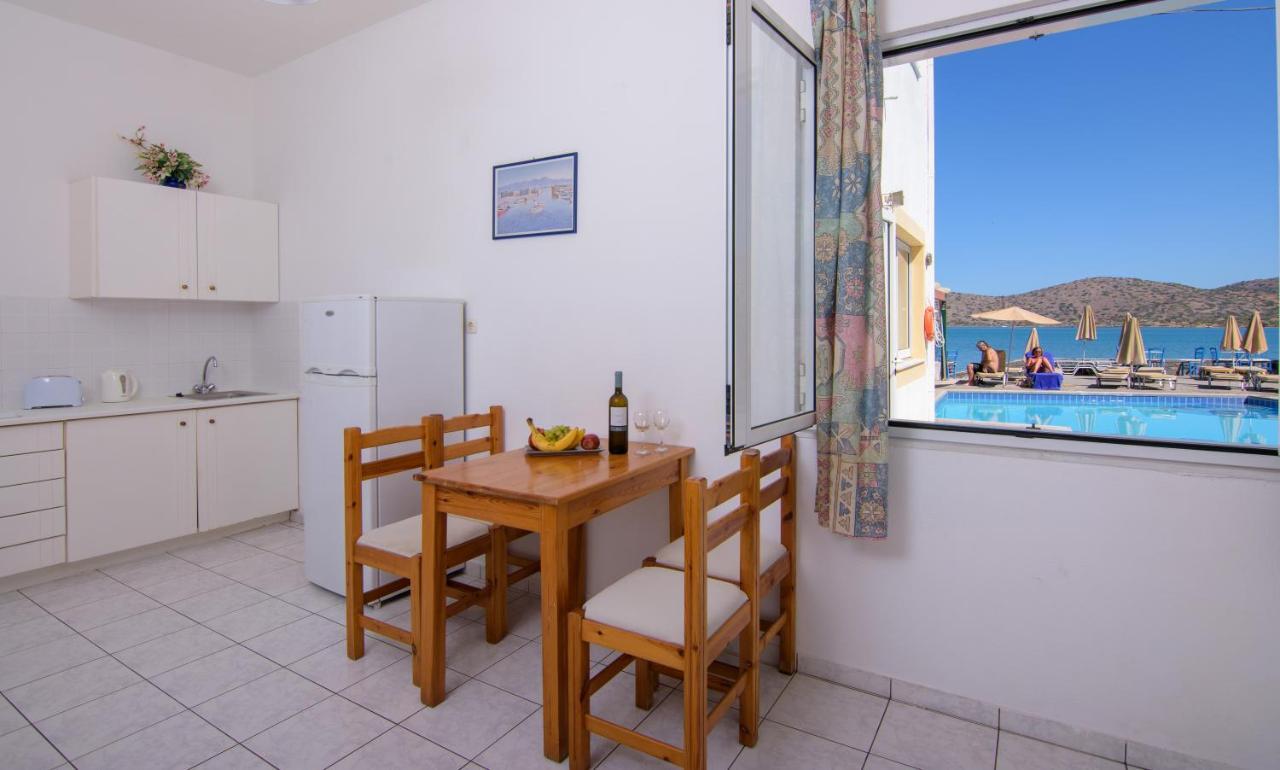 Hiona Seaside Apartman Elúnda Kültér fotó