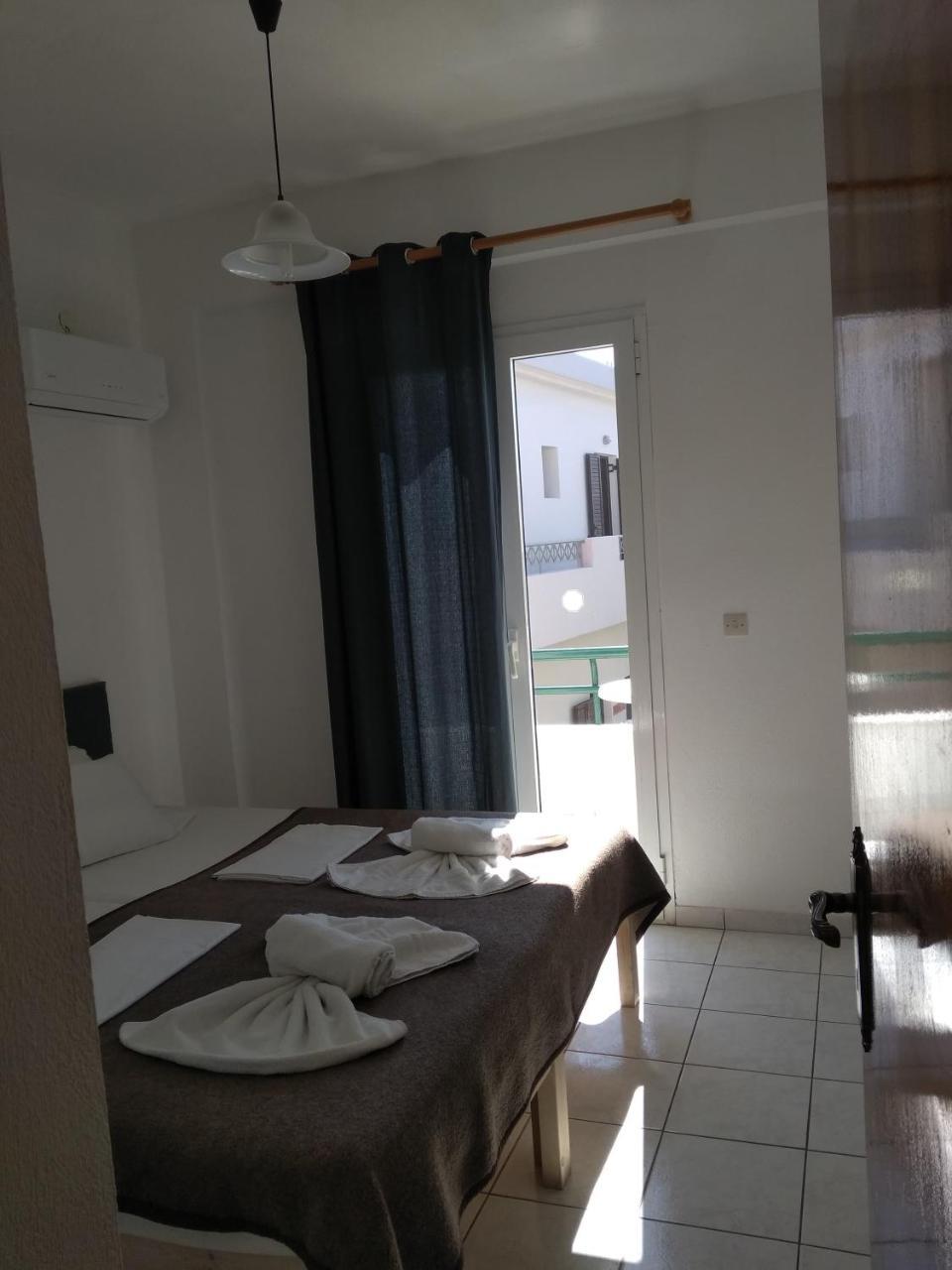 Hiona Seaside Apartman Elúnda Kültér fotó
