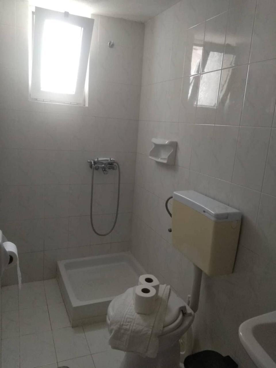 Hiona Seaside Apartman Elúnda Kültér fotó