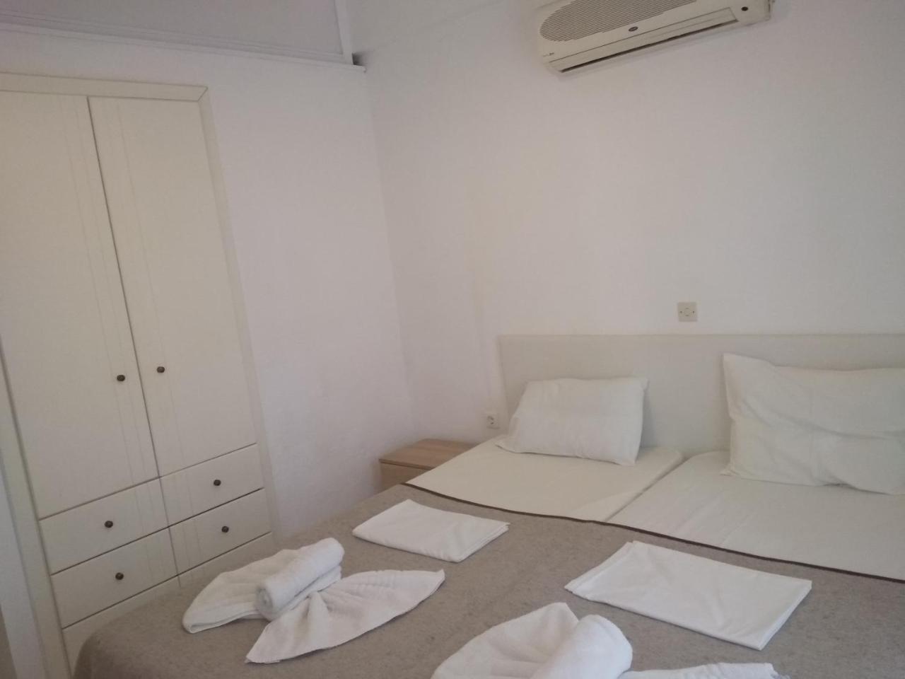 Hiona Seaside Apartman Elúnda Kültér fotó
