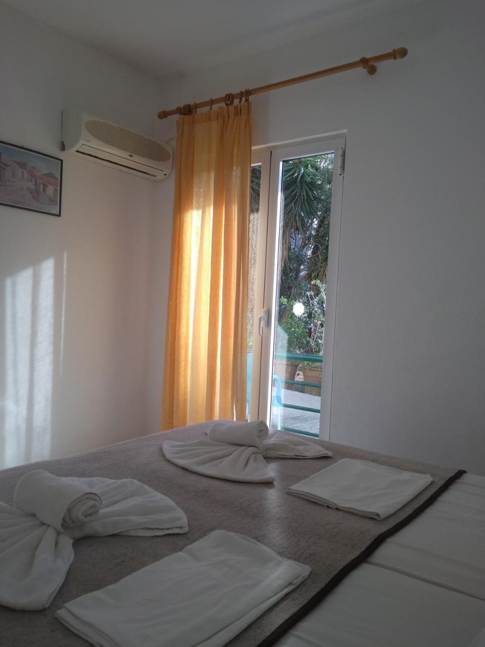 Hiona Seaside Apartman Elúnda Kültér fotó
